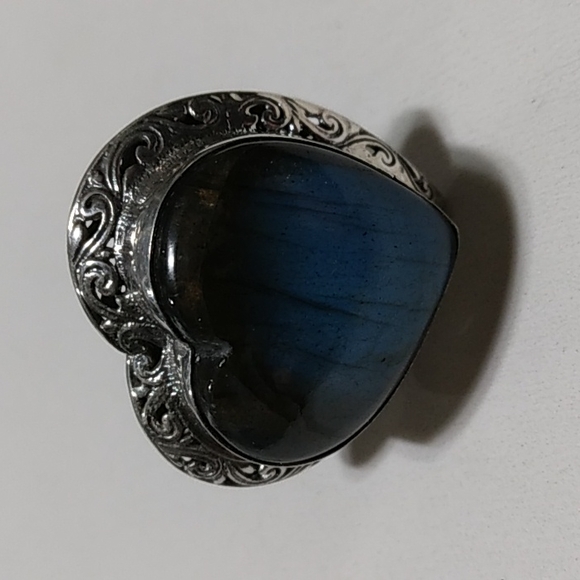 Labradorite Ring - Picture 4 of 5